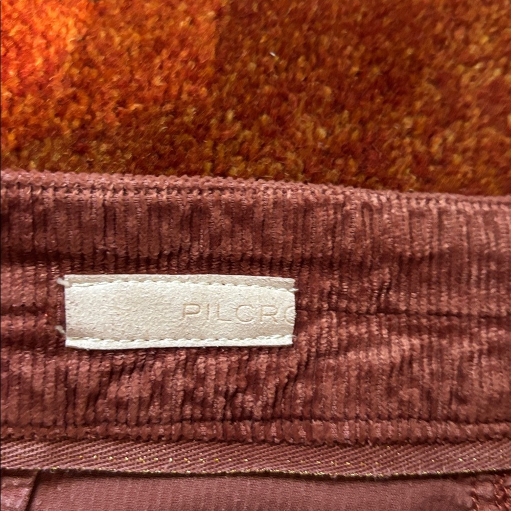 Super fun intentional worn look pants. The corduroy is perfect for fall. - Picture 4 of 11
